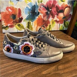 Sketcher sinker shoes